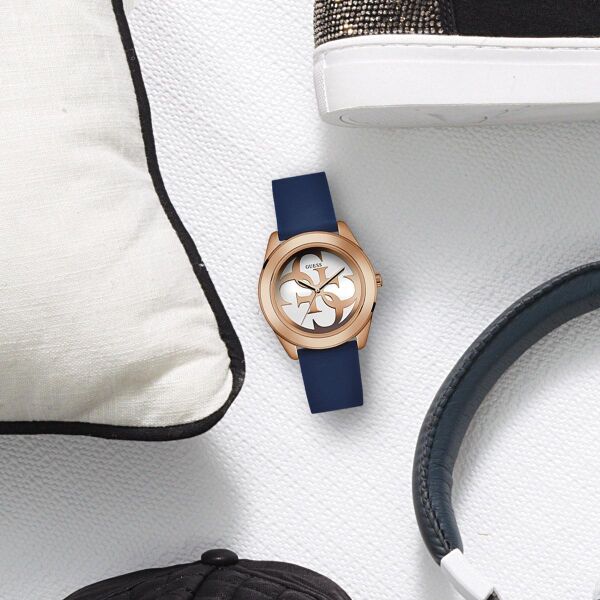 GUESS GUW0911L6