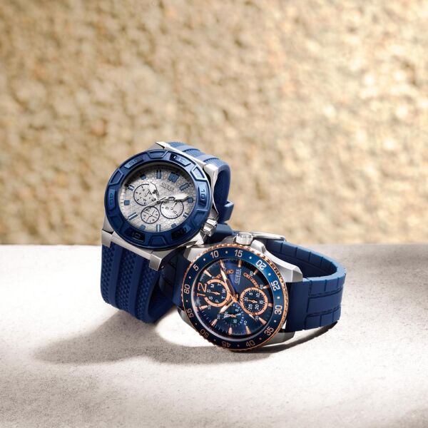 GUESS GUW0798G2