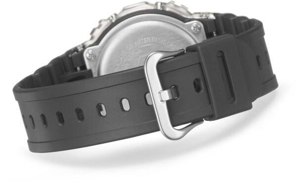 CASIO DW-5600SKC-1DR