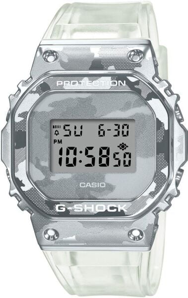 CASIO GM-5600SCM-1DR
