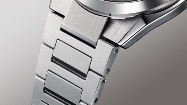 CASIO EFK-100D-7ADR