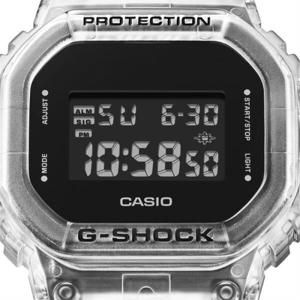 CASIO DW-5600SKE-7DR